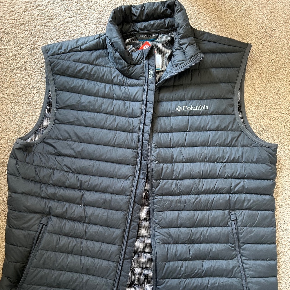 Men’s Columbia winter vest